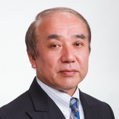 森川 英二 氏